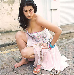 AMY WINEHOUSE