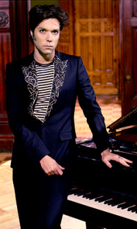 RUFUS WAINWRIGHT