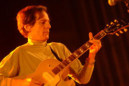 ALEX CHILTON