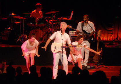 DAVID BYRNE