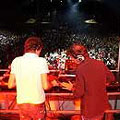 2 Many DJ's